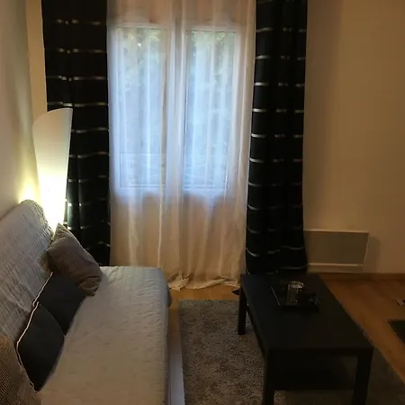 Studio Des Halles Proche Disney Apartmán *
